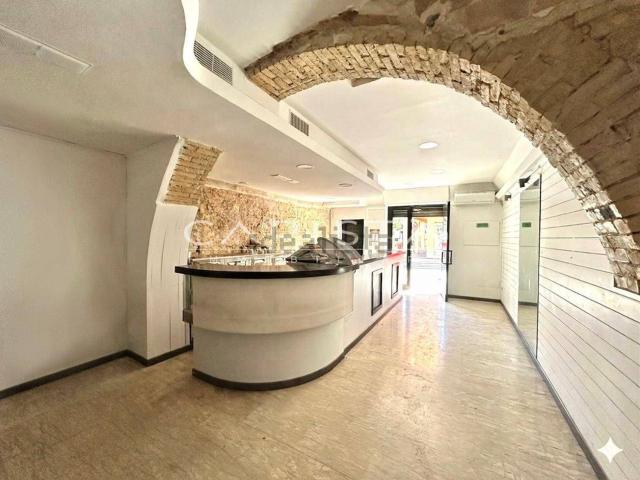 Locale Commerciale in affitto a Cese, San Vito Chietino