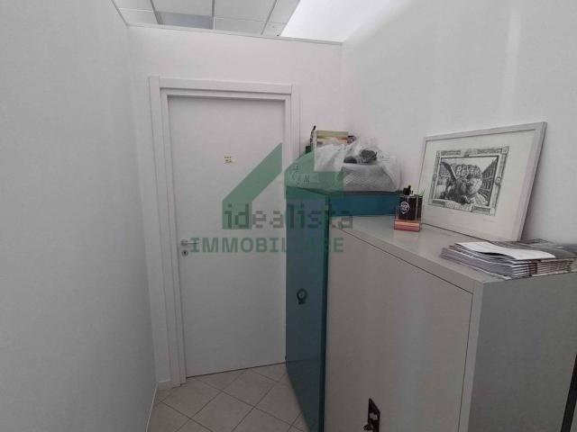 Locale Commerciale in affitto a San Giuseppe, Treviso