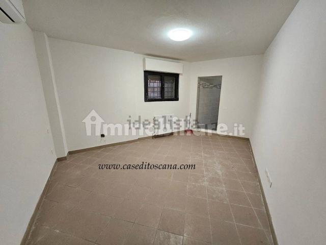 Locale Commerciale in affitto a Figline e Incisa Valdarno, Figline Valdarno