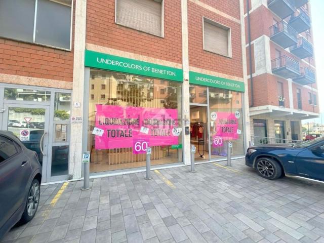 Locale Commerciale in affitto a Comunità montana della valle Trompia, Lumezzane