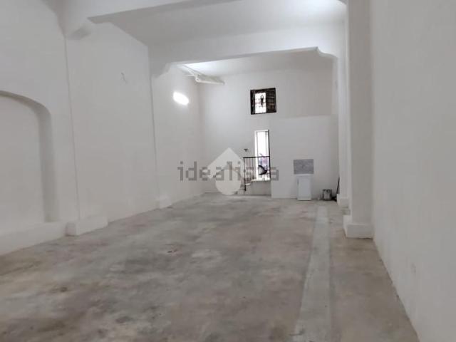 Locale Commerciale in affitto a Balestrate, Sicilia