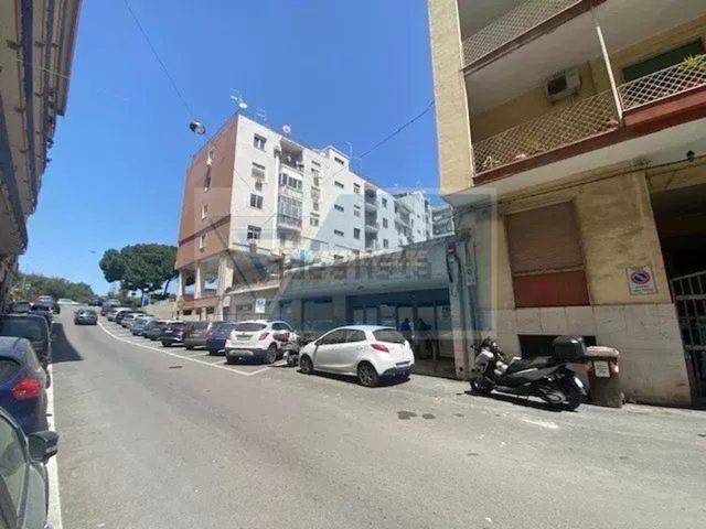 Locale Commerciale in affitto a Santa Lucia, Siracusa