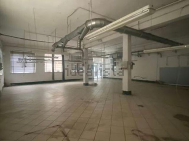 Locale Commerciale in affitto a Figline e Incisa Valdarno, Figline Valdarno
