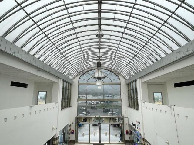 Locale Commerciale in affitto a Passovecchio, Calabria