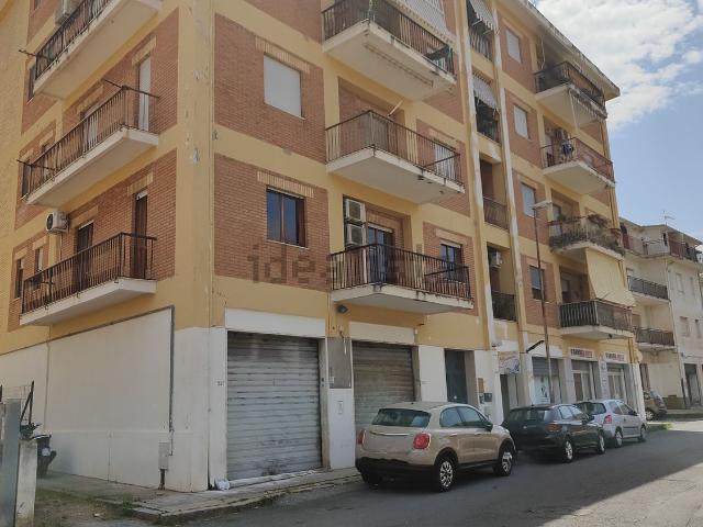 Locale Commerciale in affitto a Amantea Paese, Calabria