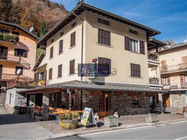 Locale Commerciale in affitto a Gandellino, Lombardia
