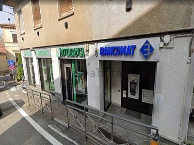 Locale Commerciale in affitto a Valdilana, Piemonte