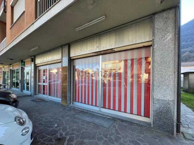 Locale Commerciale in affitto a Sovere, Lombardia
