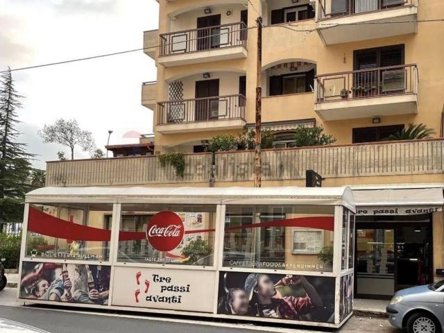Locale Commerciale in affitto a Ragusa, Sicilia