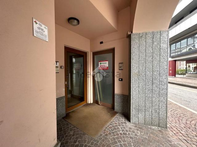 Locale Commerciale in affitto a Colda, Sondrio
