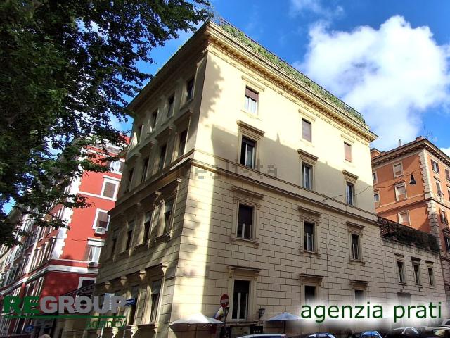 Locale Commerciale in affitto a Municipio Roma I, Roma Capitale