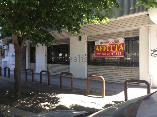 Locale Commerciale in affitto a Puglia, Foggia