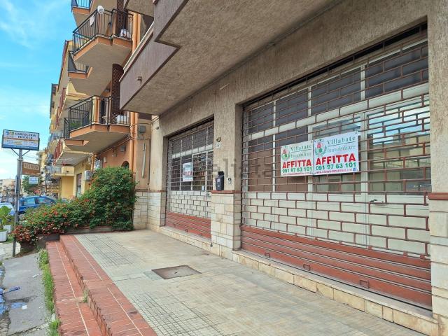 Locale Commerciale in affitto a Misilmeri, Sicilia
