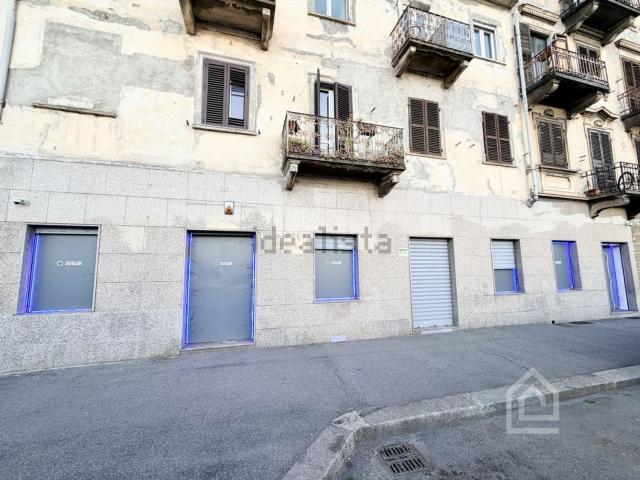 Locale Commerciale in affitto a Circoscrizione 7, Piemonte