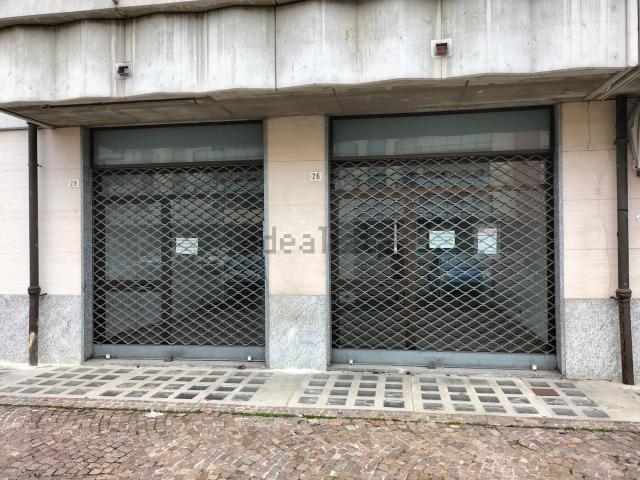 Locale Commerciale in affitto a Piemonte, Alessandria