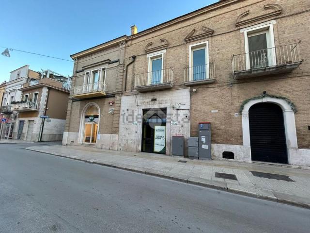 Locale Commerciale in affitto a Puglia, Foggia