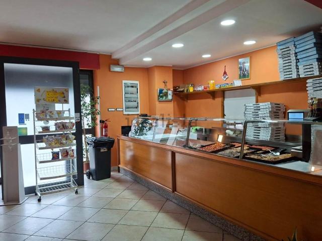 Locale Commerciale in affitto a Borgo Cipollata, Terracina