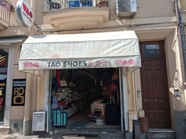 Locale Commerciale in affitto a Taormina, Sicilia