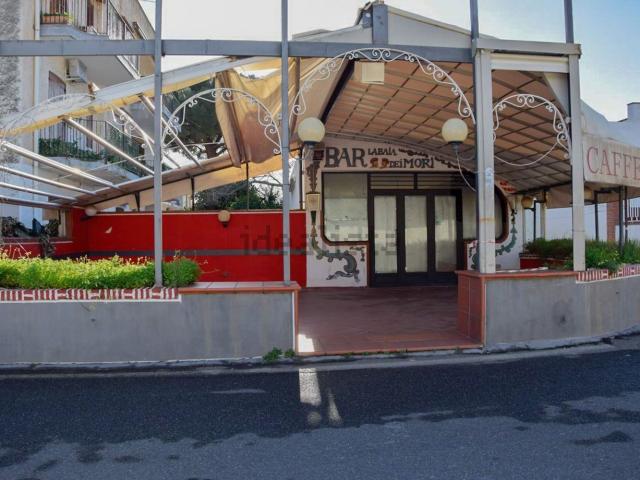 Locale Commerciale in affitto a Chianchitta, Giardini Naxos