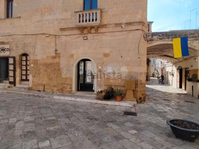 Locale Commerciale in affitto a Puglia, Brindisi
