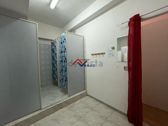 Locale Commerciale in affitto a Alcamo, Sicilia