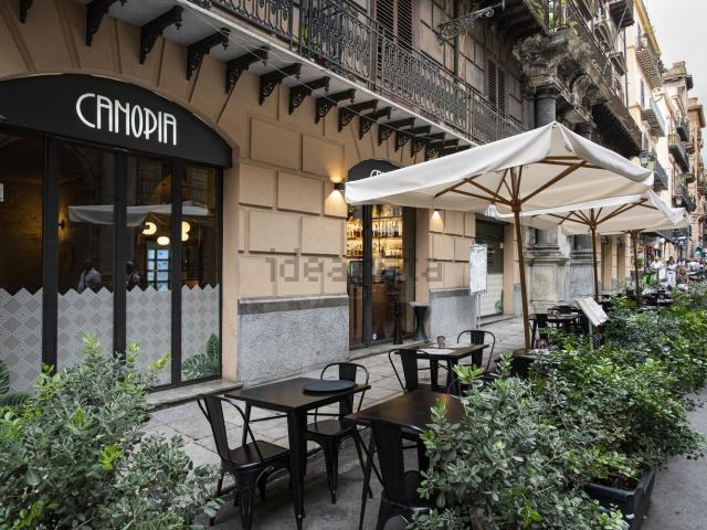 Locale Commerciale in affitto a I Circoscrizione, Palermo