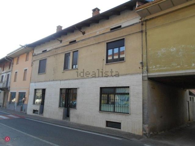Locale Commerciale in affitto a Piemonte, Vercelli