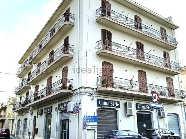Locale Commerciale in affitto a Balata, Scicli
