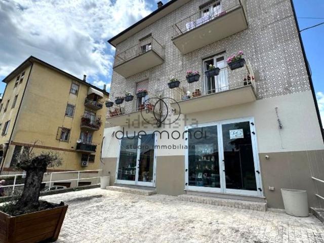 Locale Commerciale in affitto a San Venanzo, Spoleto