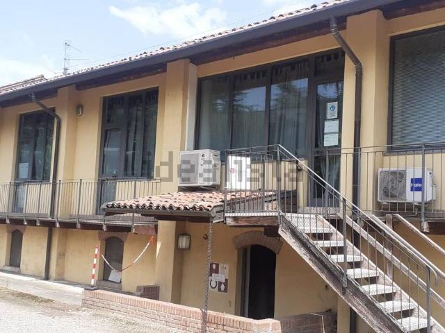 Locale Commerciale in affitto a Vigevano, Lombardia