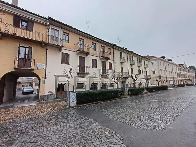 Locale Commerciale in affitto a Piemonte, Cuneo