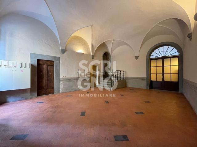 Locale Commerciale in affitto a Pistoia, Toscana