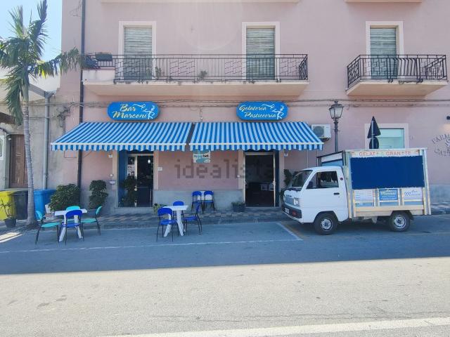 Locale Commerciale in affitto a Furnari, Sicilia