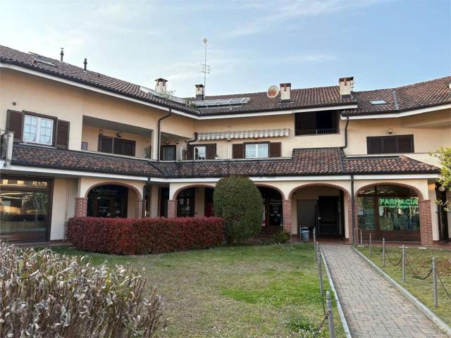 Locale Commerciale in affitto a Piemonte, Torino