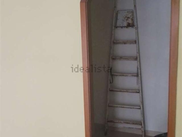 Locale Commerciale in affitto a Benevento, Campania