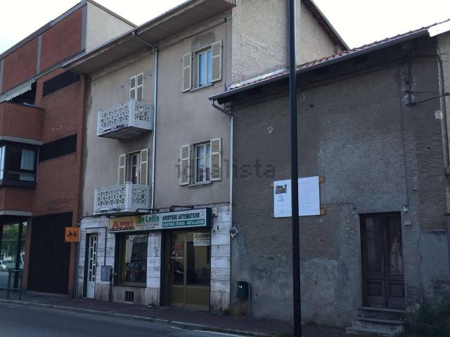 Locale Commerciale in affitto a Piemonte, Torino