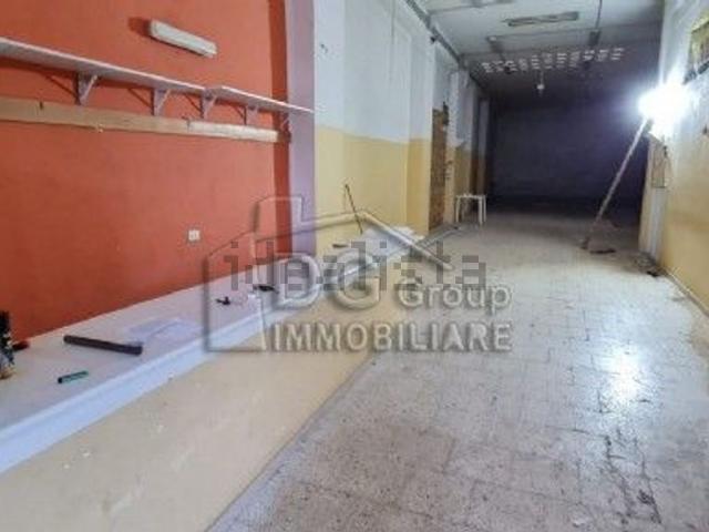 Locale Commerciale in affitto a Alcamo, Sicilia