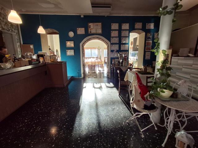 Locale Commerciale in affitto a Civezza, Liguria