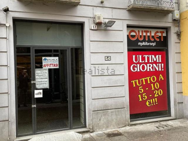 Locale Commerciale in affitto a Alessandria