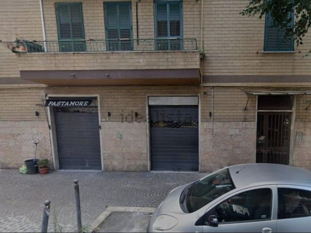 Locale Commerciale in affitto a Roma Capitale, Lazio