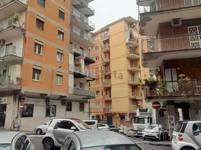 Locale Commerciale in affitto a Santa Croce, Campania