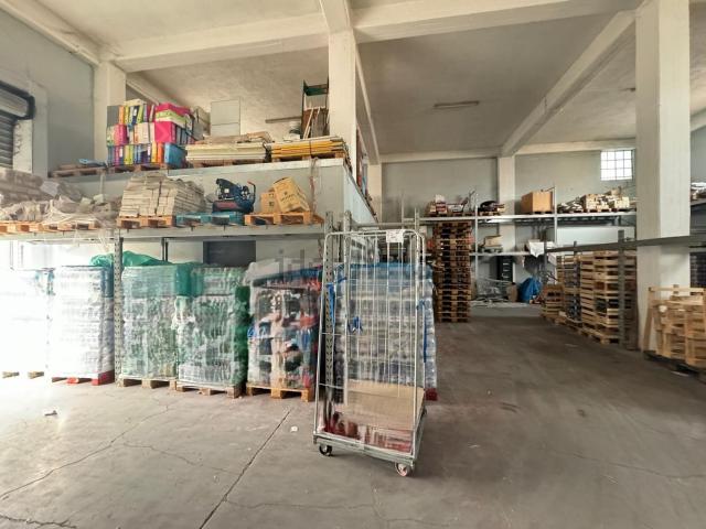 Locale Commerciale in affitto a Avezzano, Abruzzo