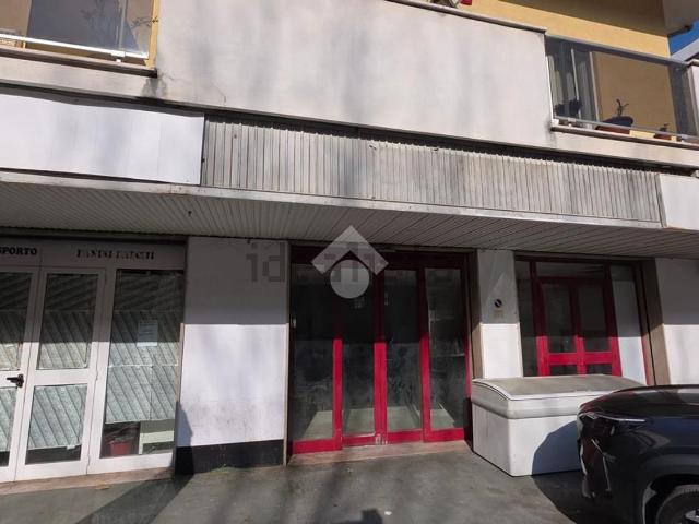 Locale Commerciale in affitto a Francavilla Al Mare, Abruzzo