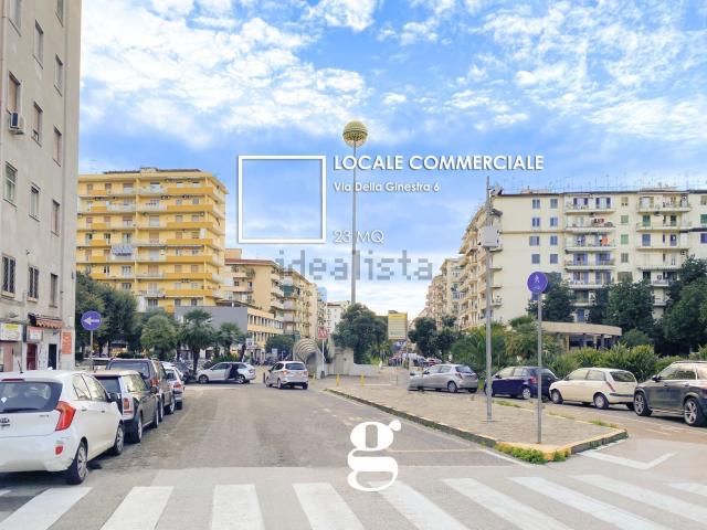Locale Commerciale in affitto a Municipalità 10, Campania