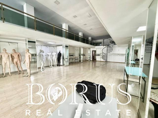 Locale Commerciale in affitto a San Cipriano D'aversa, Campania