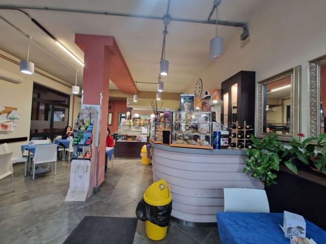 Locale Commerciale in affitto a Piemonte, Alessandria
