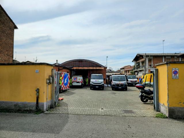 Locale Commerciale in affitto a Alessandria