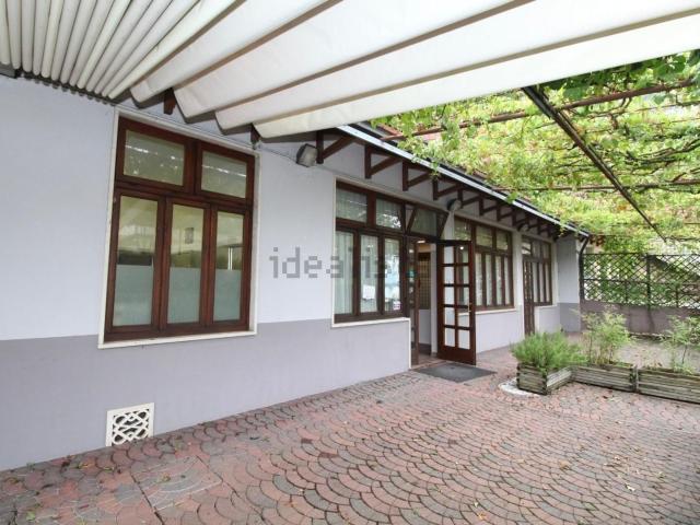 Locale Commerciale in affitto a San Gottardo, Zovencedo