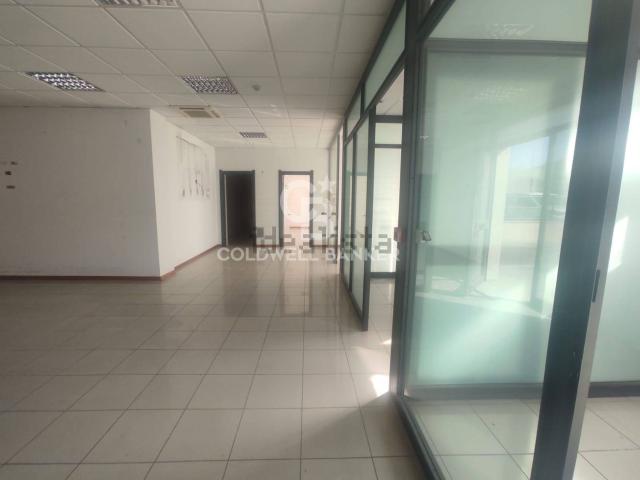 Locale Commerciale in affitto a Ragusa, Annunziata