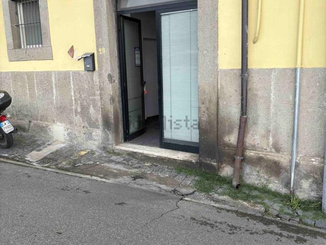 Locale Commerciale in affitto a Chia, Soriano Nel Cimino